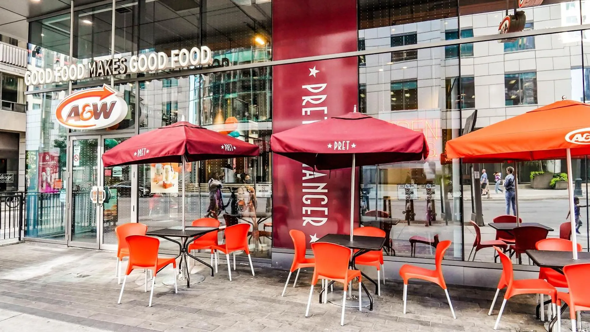 RHD Luxury Condos-Downtown, CN Tower, Metro Toronto Convention Centre, Rogers Centre, Free Parking Apartment
