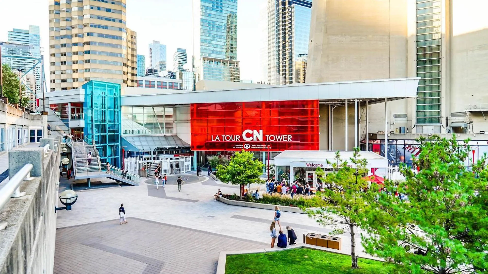 Apartment RHD Luxury Condos-Downtown, CN Tower, Metro Toronto Convention Centre, Rogers Centre, Free Parking Canada